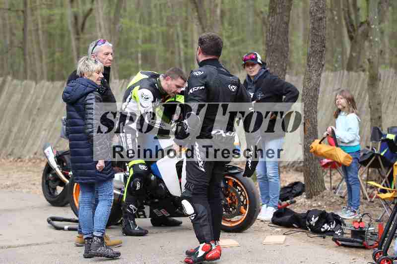 /Archiv-2023/06 10.04.2023 Moto Club Anneau du Rhin/Impressionen